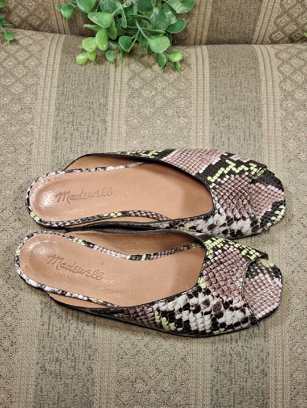 Madewell Erica Peep Toe Snakeskin Flats - Picture 10 of 14